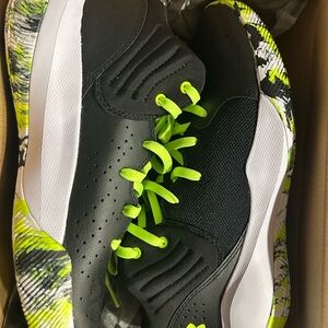 Under Armour Jet '21 GS 'Black Lime' | Youth Size 7 | NWT